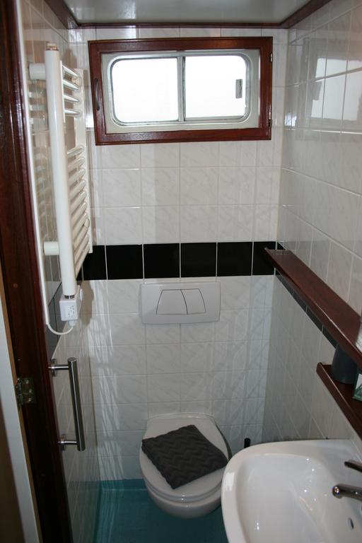 Hotelboat Fiep Amsterdam Exterior foto